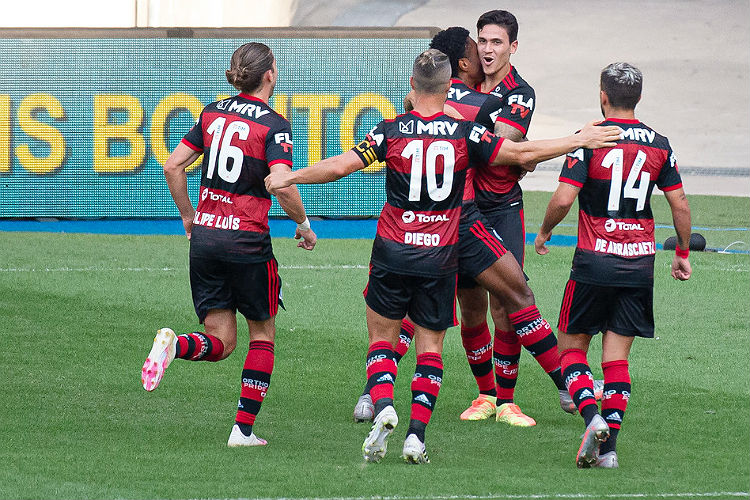 Ex-Fluminense, Pedro marcou um dos gols da vitória do Flamengo