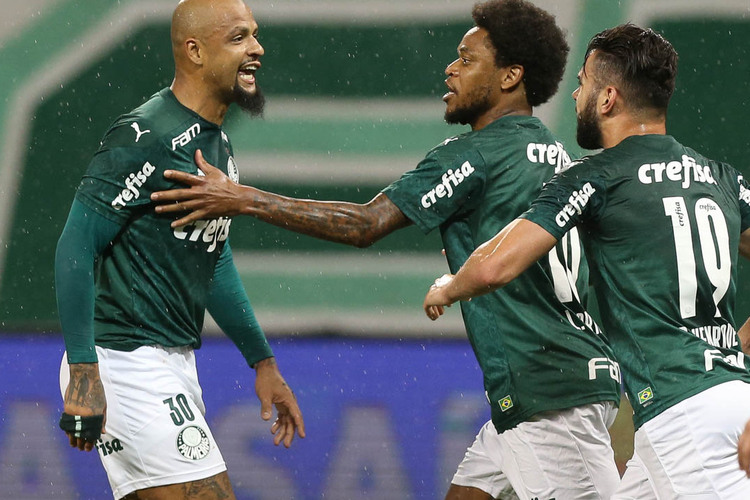 Felipe Melo abriu caminho para vitória e aliviou pressão sobre o Palmeiras