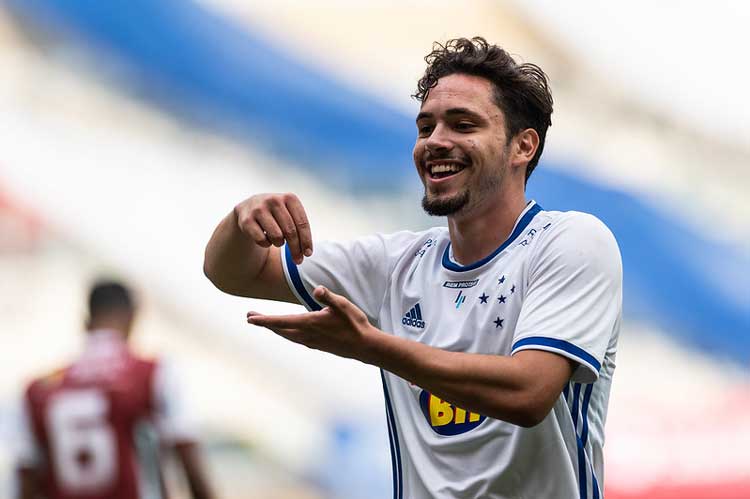 Maurício deixou campo realizado por gol e crescimento de produção