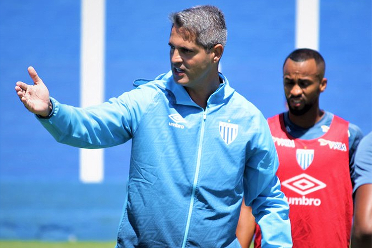 Rodrigo Santana comandou o Avaí em apenas cinco jogos