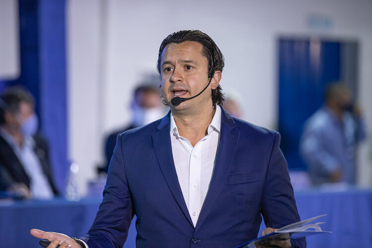 Sérgio Rodrigues explicou aos conselheiros a situação caótica do clube 