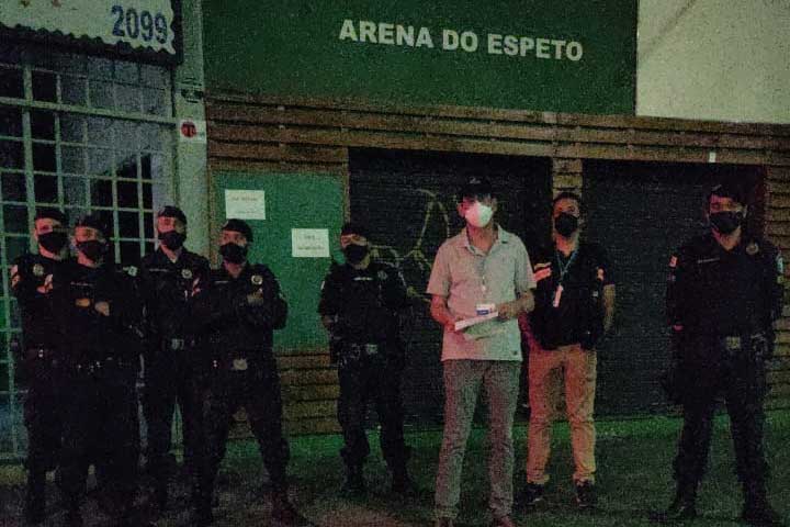 Guarda Municipal e fiscais da Prefeitura de BH interditaram o bar Arena do Espeto/Divulga&ccedil;&atilde;o/GMBH