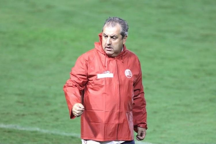 "O que mais me chamou a atenção foi a nossa postura ofensiva", ressaltou