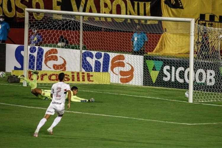 Na Ilha, Sport perdeu terceira neste Brasileirão