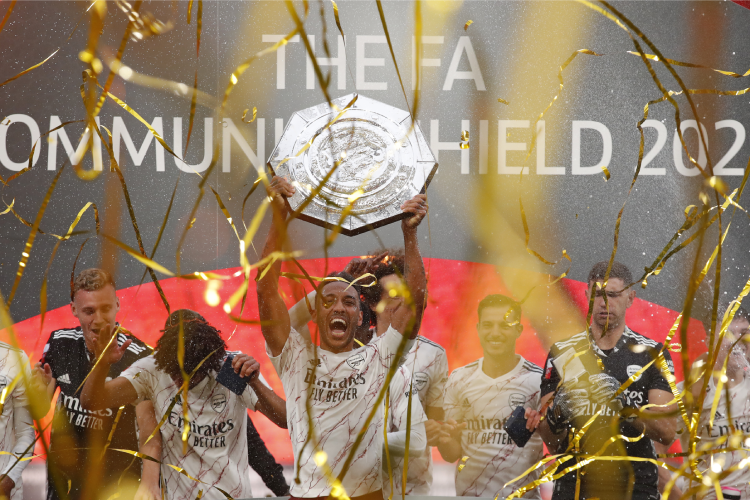 Arsenal sagrou-se Supercopa da Inglaterra pela 16ª vez