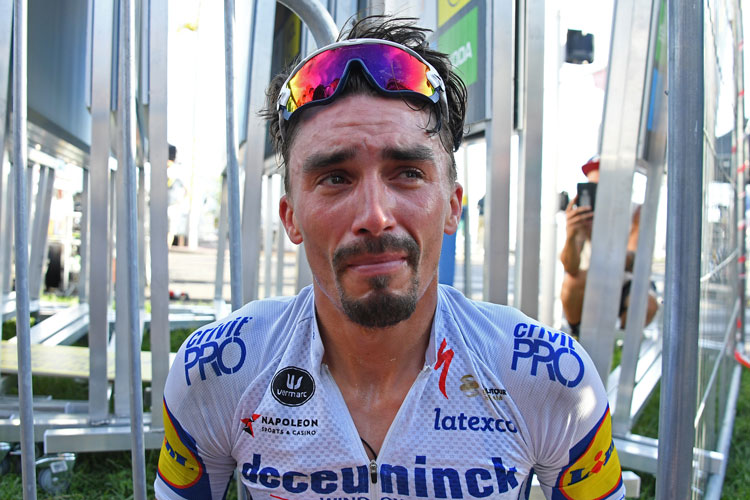 Alaphilippe precisou de 4h55min27s para completar os 186 quilômetros do percurso