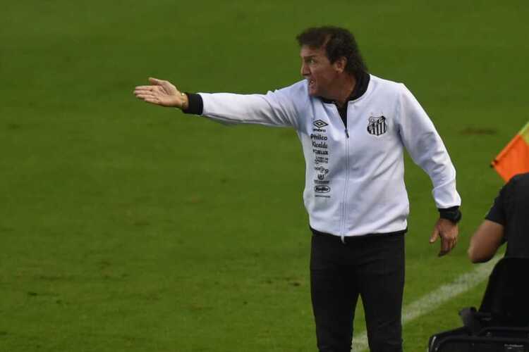 Atlético reencontrará Cuca, campeão da Libertadores de 2013