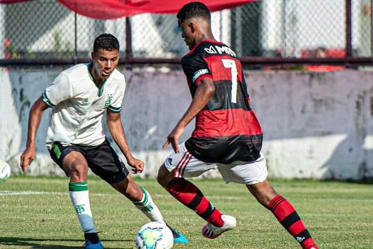 Fora de casa, América venceu Flamengo pelo Brasileiro Sub-20