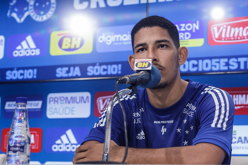 Zé Eduardo, de 21 anos, teve vínculo com o Cruzeiro estendido até 2024
