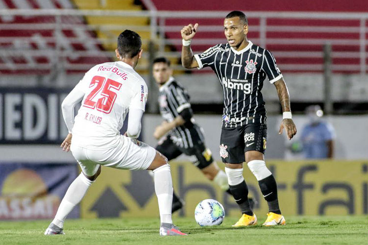 Corinthians, de Otero, fica no empate sem gols em Bragança
