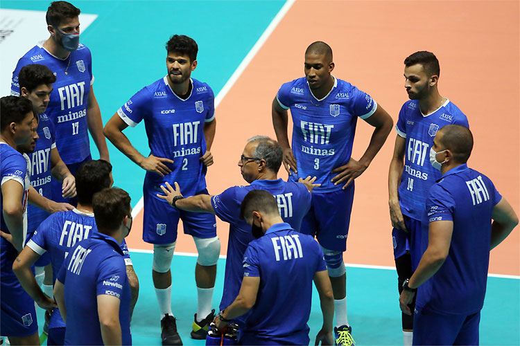 Técnico Nery Tambeiro aproveita o Estadual para remontar o time minas-tenista