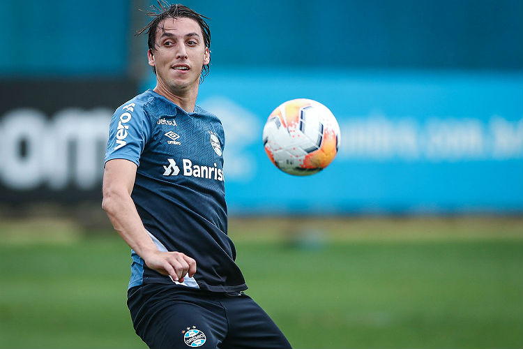 Geromel volta a formar dupla com Kanneman pela Libertadores