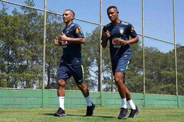 Gabriel Veron e Danilo estarão à disposição do Palmeiras para jogo com Atlético
