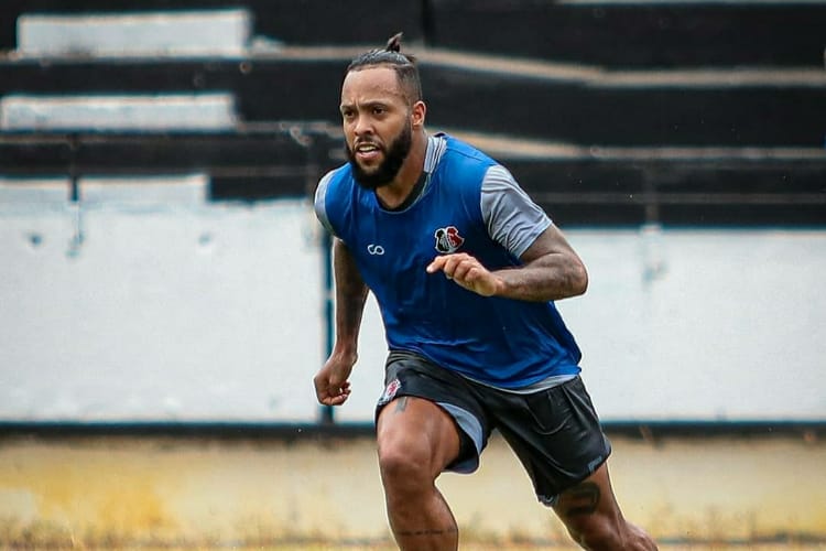 Novo teste para Covid-19 será feito com o jogador na volta para Recife