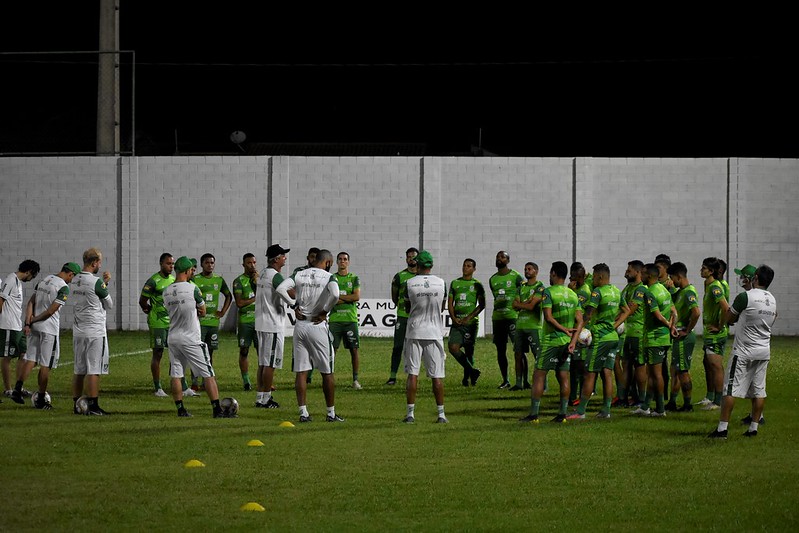 América fechou preparação no Estádio Dito Souza, em Várzea Grande-MT