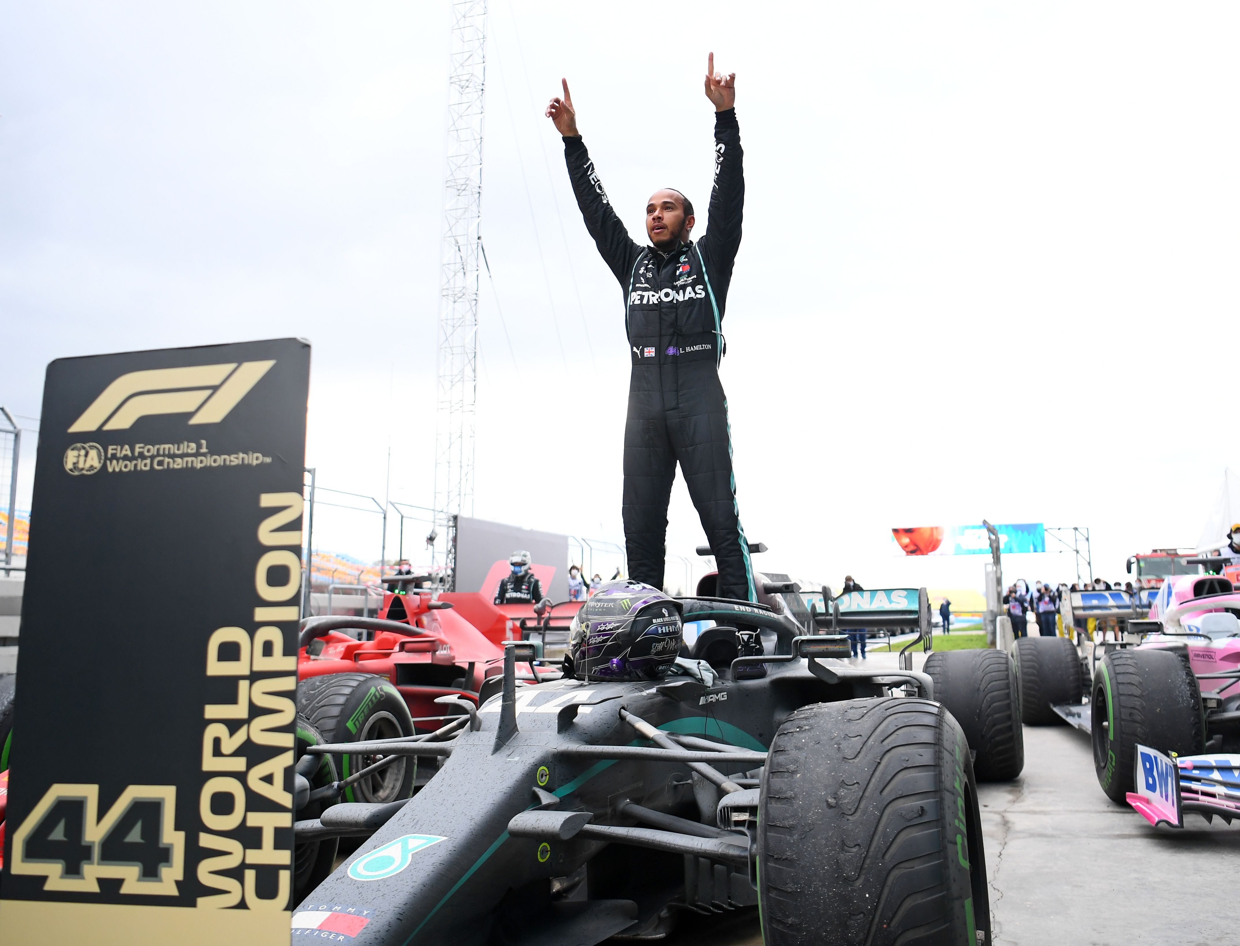 Britânico Lewis Hamilton foi absolutamente dominante em 2020