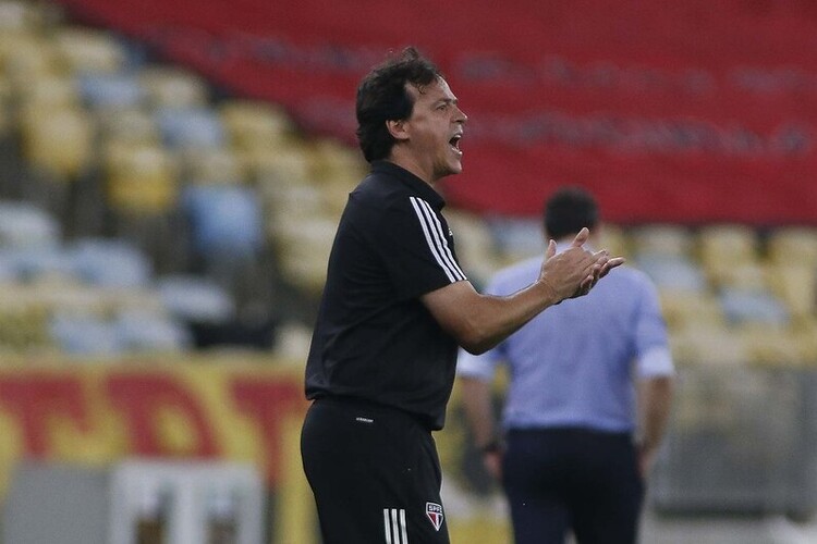 Fernando Diniz, do São Paulo, pode eliminar Rogério Ceni pela segunda vez nesta Copa do Brasil; na fase anterior, treinadores se enfrentaram quando time paulista superou o Fortaleza, nos pênaltis