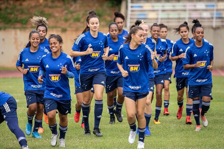 Clube chega a 10 desfalques por COVID-19
