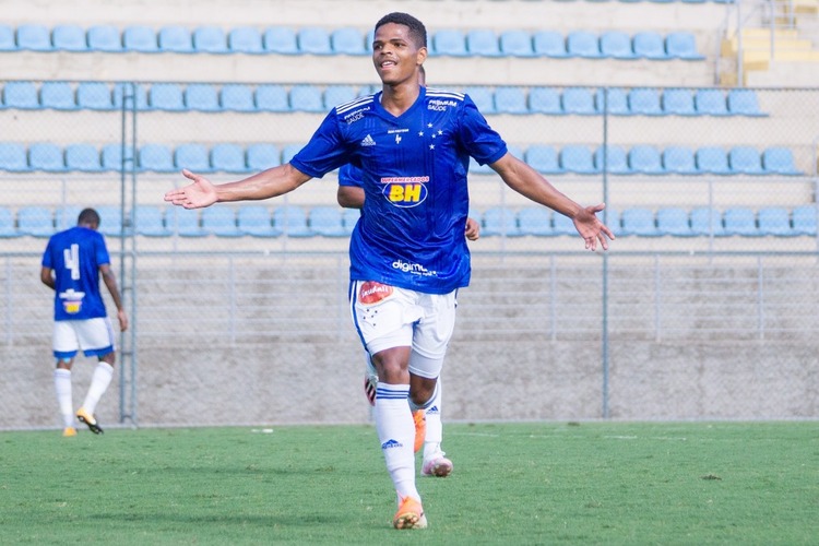 Raposa arrancou o empate no Sesc Venda Nova já ao final do jogo