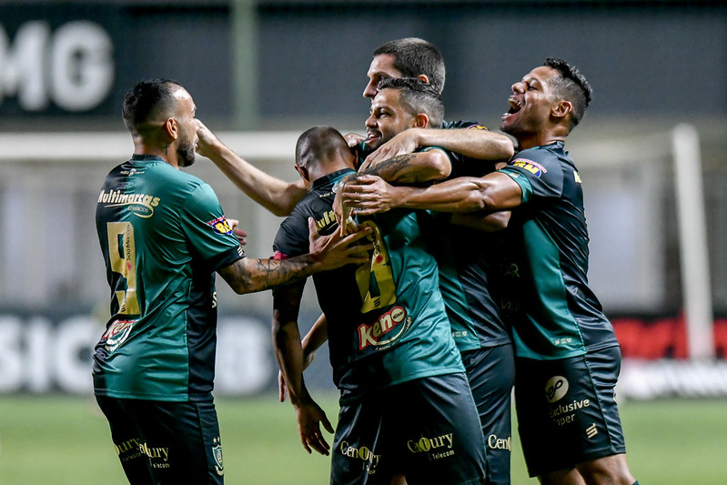 Vitória diante do Juventude, na última terça-feira (24), ampliou as chances de acesso do América