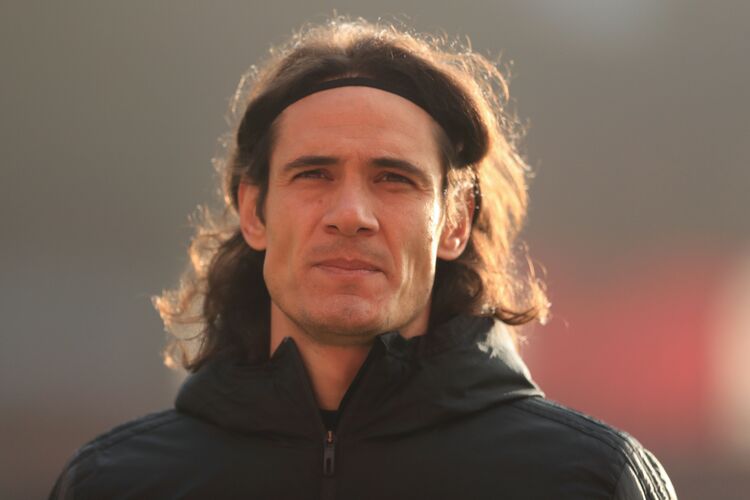 Cavani teve boa passagem pelo Napoli, entre 2010 e 2013; pelo clube, foram 106 gols marcados em três temporadas