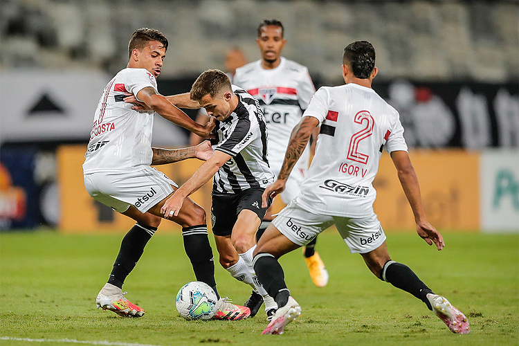 Atlético venceu o São Paulo por 3 a 0 no Mineirão