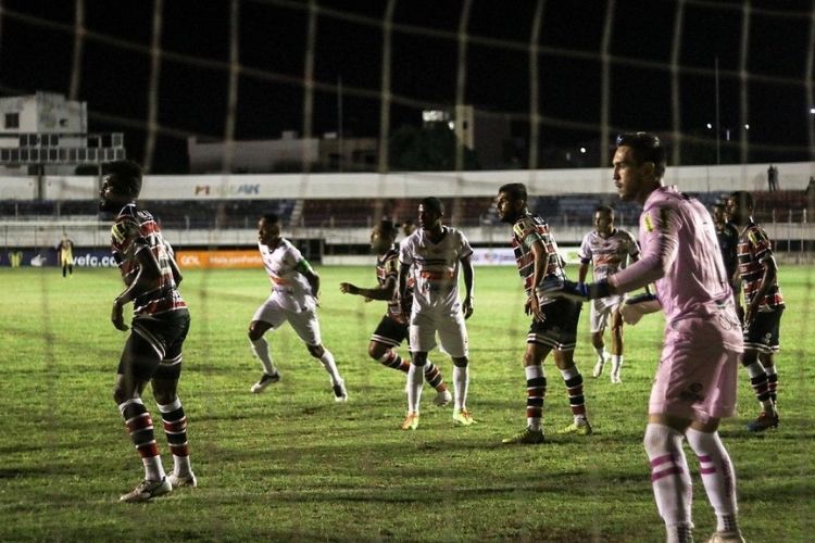 Tricolores decidem vaga na próxima semana