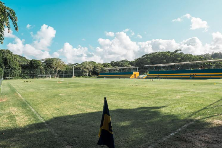 CT localizado em Aldeia é responsável pela formação de 70% do elenco do Retrô (Divulgação/Retrô) CT localizado em Aldeia é responsável pela formação de 70% do elenco do Retrô/Divulgação/Retrô
