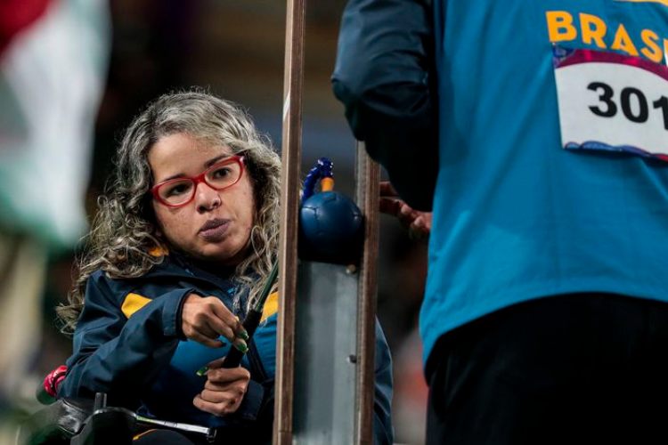 Evelyn Oliveira é medalha de outro na classe BC3 da bocha paralímpica