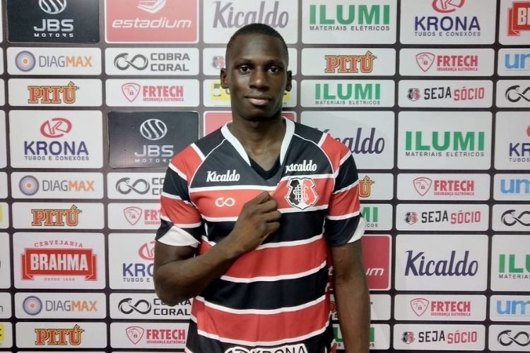 Equatoriano Quiñonez foi apresentado oficialmente no Santa Cruz