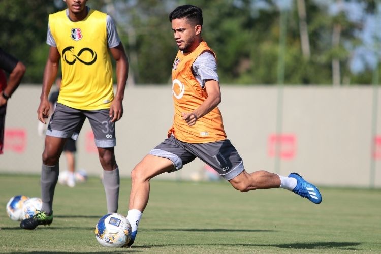 Madson se lesionou após jogo-treino com a equipe sub-20