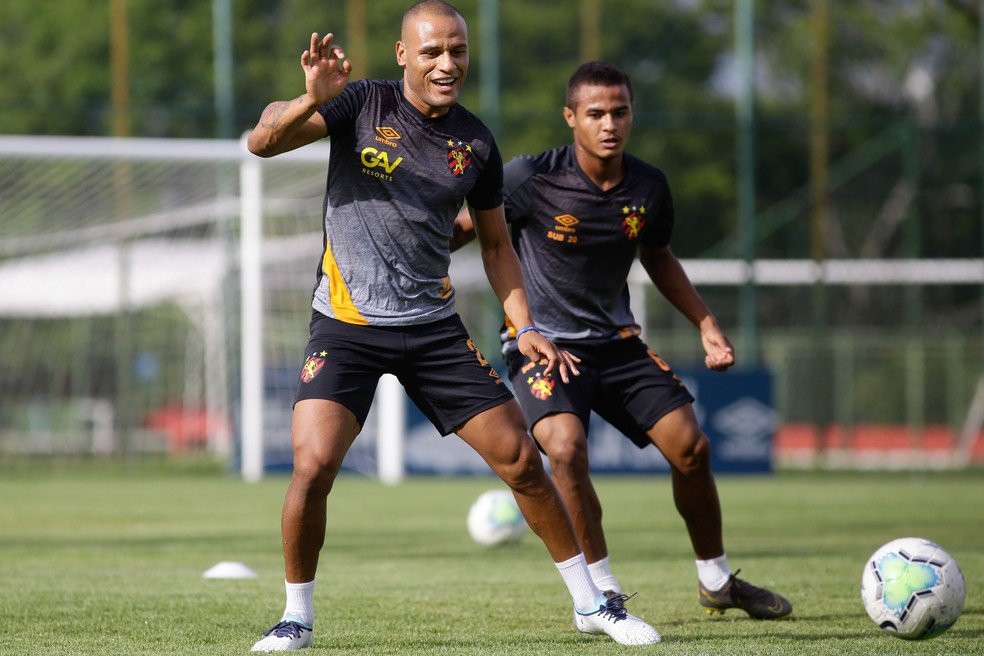 Patric é o líder em assistências do Leão na temporada 2021