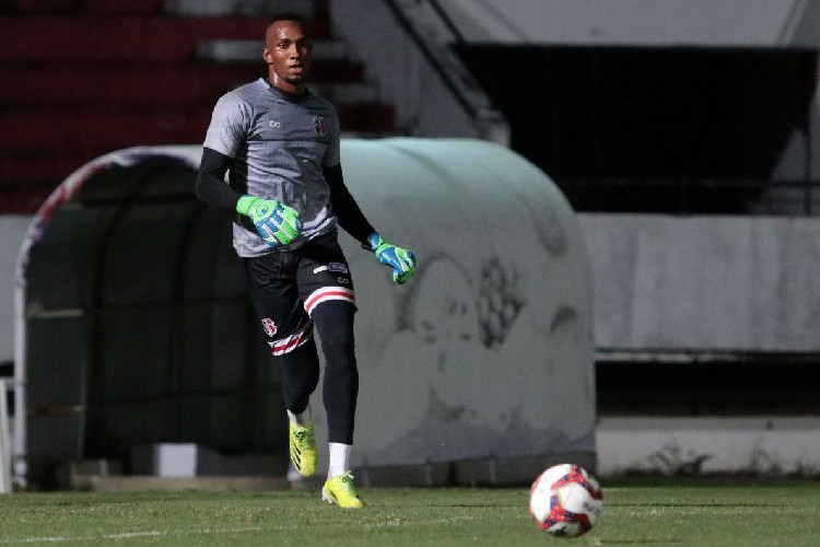 Tricolor não terá Jordan. Quem assume o gol é Geaze