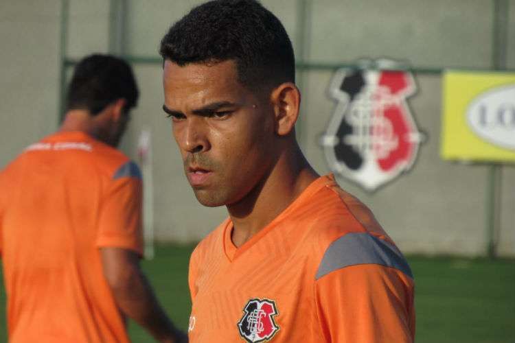 Jailson retorna para a terceira passagem no Santa Cruz