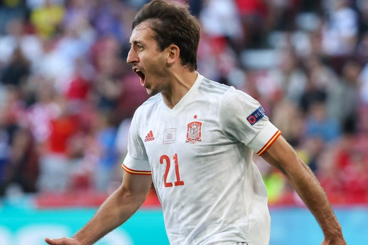 Mikel Oyarzabal é um dos nomes do time espanhol