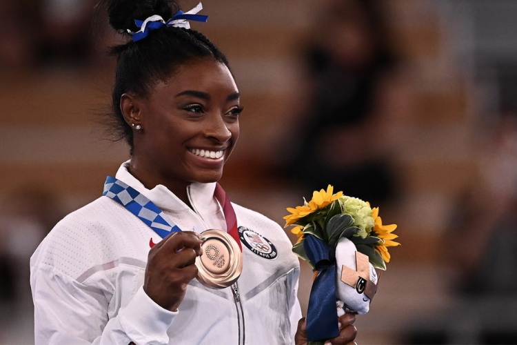 O Centro de Ginástica de Ariake só tinha olhos para Simone Biles.