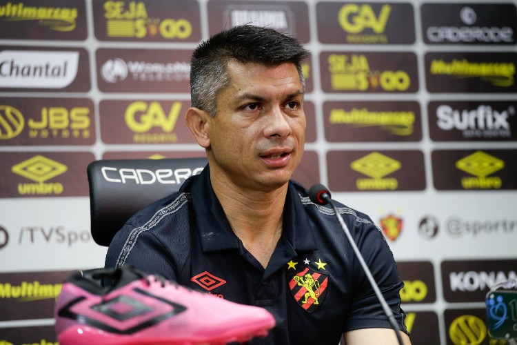 Gustavo Florentín vai fazer a estreia no comando técnico do Sport, na Ilha do Retiro.
