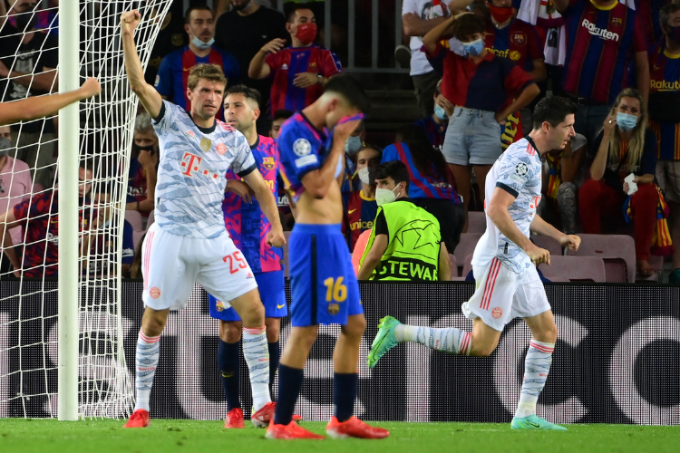 Vaias altas foram ouvidas no Camp Nou.