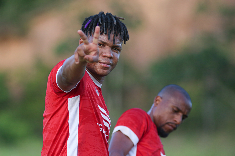 Matheus Jesus vem se destacando no Náutico na reta final da Série B