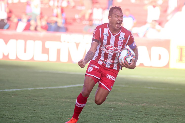 Atacante marcou 13 gols e foi um dos destaques na temporada