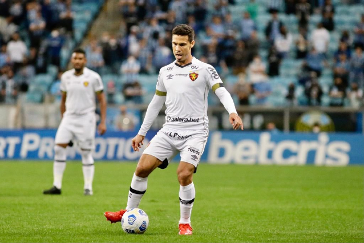 O contrato de Hernanes com o Sport encerra no dia 31.