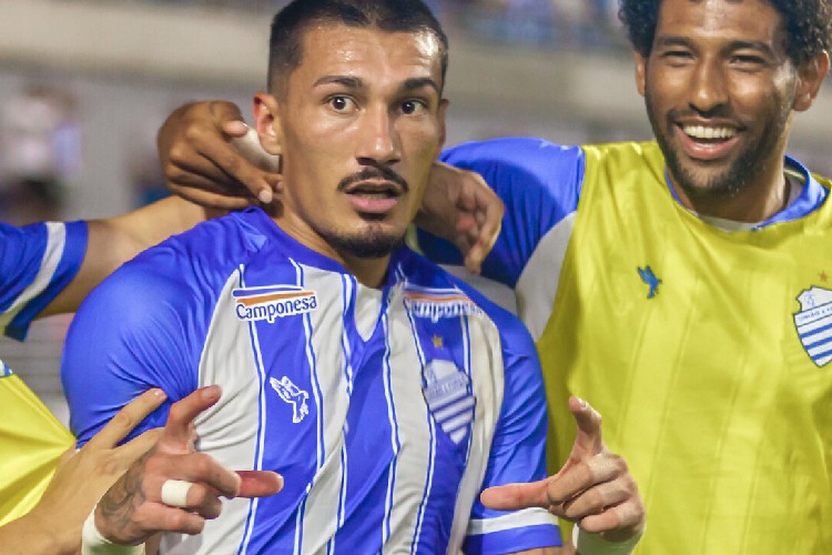 Jogador tem passagem pelo Nordeste jogando pelo CSA