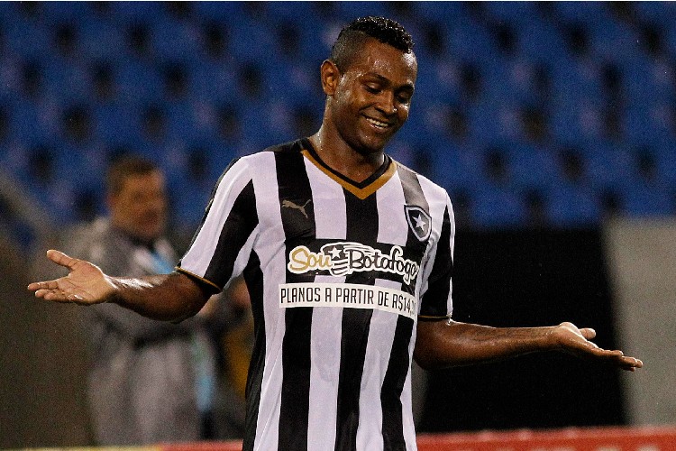 Pol&ecirc;mico atacante se despede do Sete de Setembro sem entrar em campo/Twitter/Botafogo