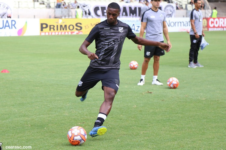 William Oliveira tem contrato com o Ceará até o final de 2022.