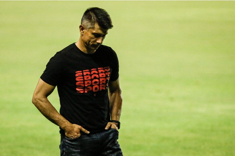 Florentín foi demitido do Sport após eliminação na Copa do Brasil