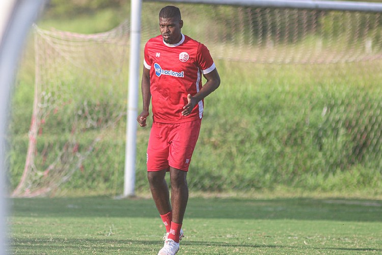 Zagueiro deve se transferir após o estadual