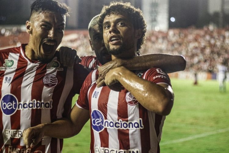 "Foi uma alegria que senti depois desse retorno", disse Victor sobre gol nos Aflitos