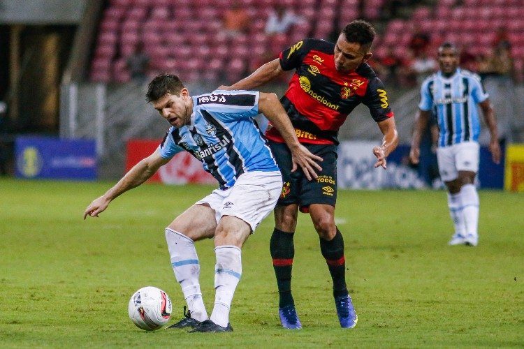 O Sport conseguiu a manutenção no G4 da Série B.