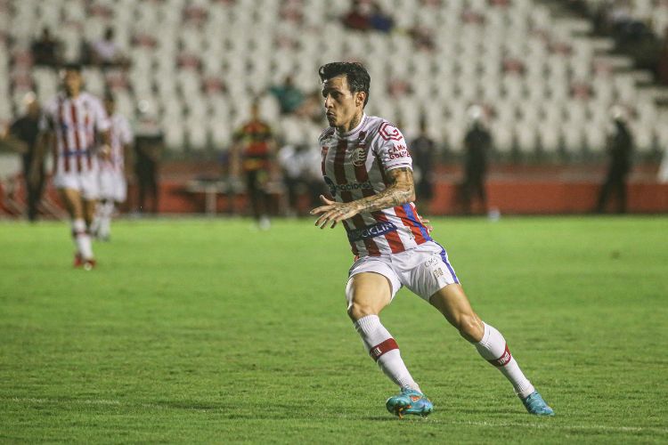 Jean Carlos desperta interesse do Botafogo para jogar a Série A