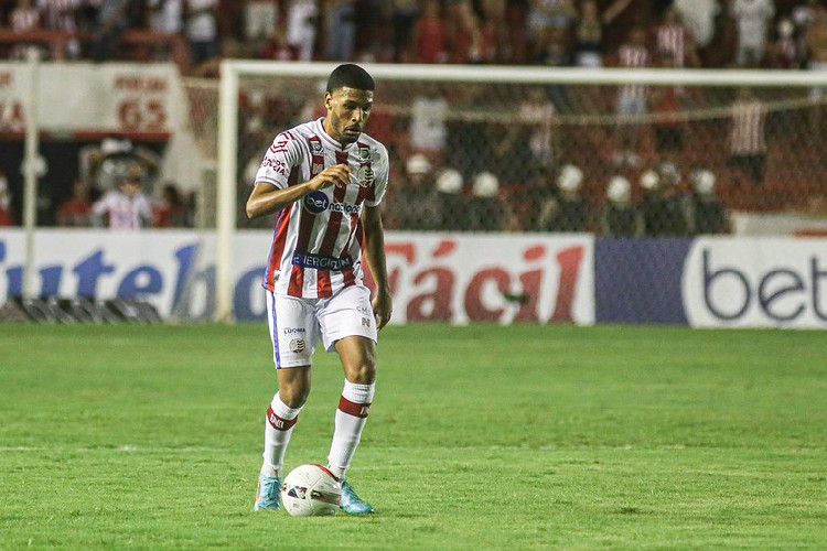 Volante está perto de um acerto com o Atlético-GO